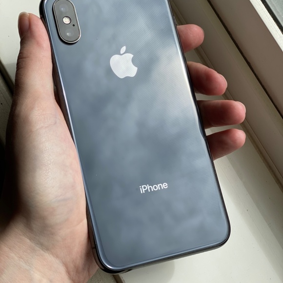 iPhone X 64gb unlocked - amazing condition - Picture 5 of 10
